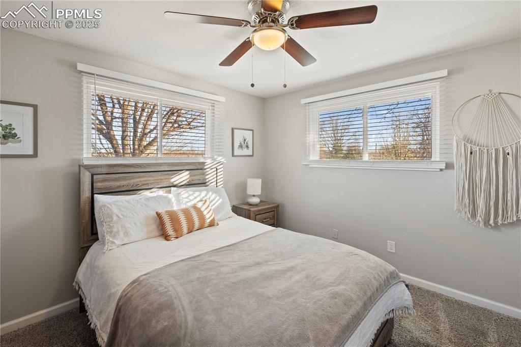 Image 12 of 50: Bedroom