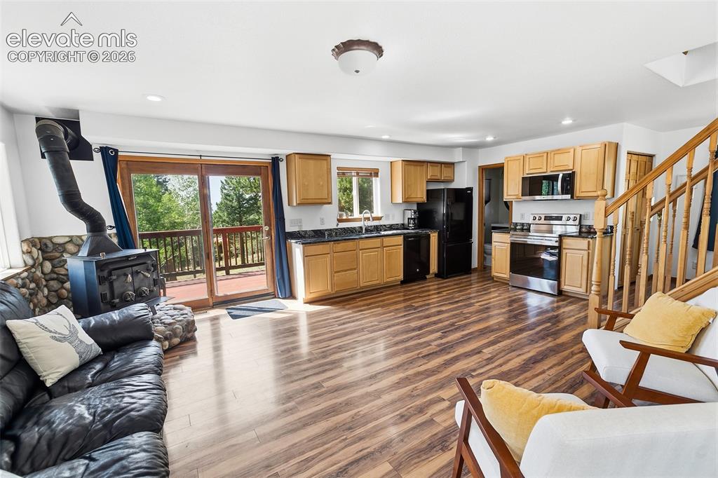 Image 4 of 27: Main Level Living