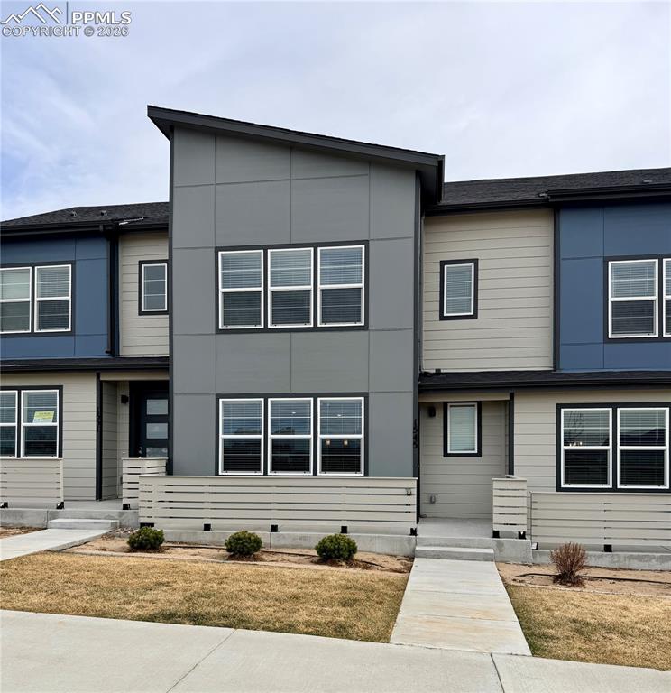 Image 1 of 23: Front of Structure