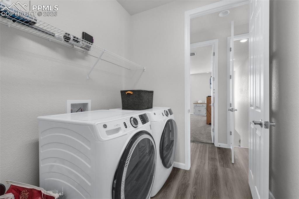 Image 18 of 31: Laundry