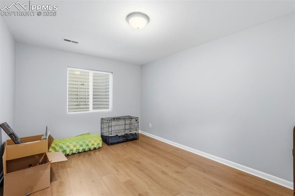 Image 43 of 50: Bedroom