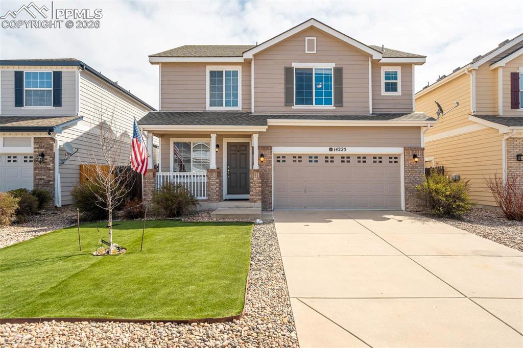 Image 1 of 42: Front of Structure