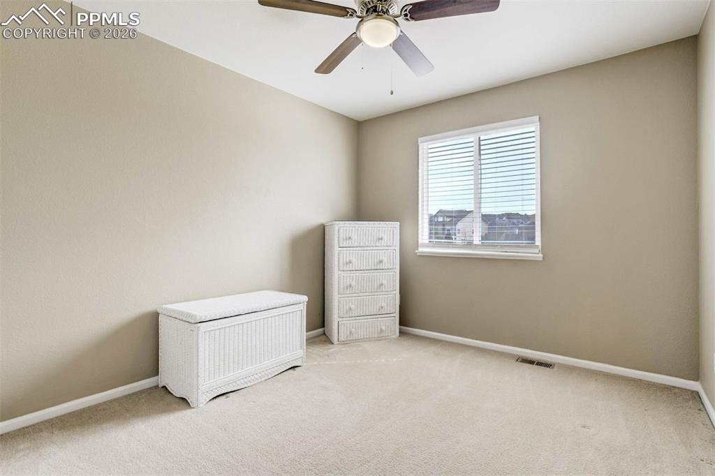 Image 26 of 42: Bedroom