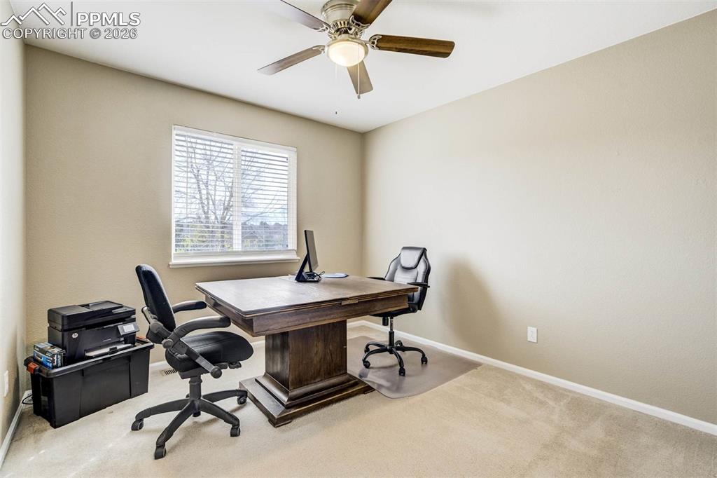 Image 28 of 42: Bedroom