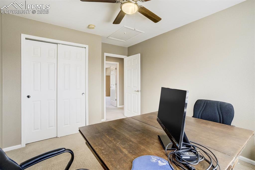 Image 29 of 42: Bedroom