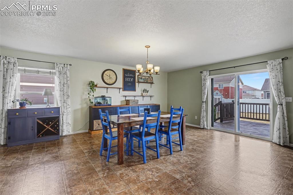 Image 8 of 47: Dining Area