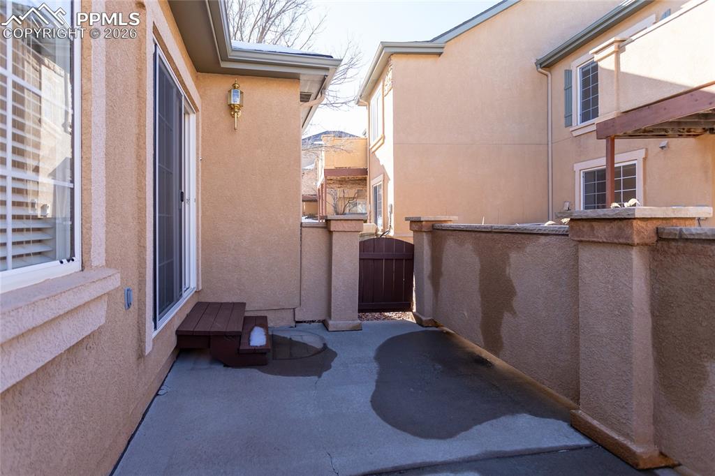 Image 6 of 35: Patio