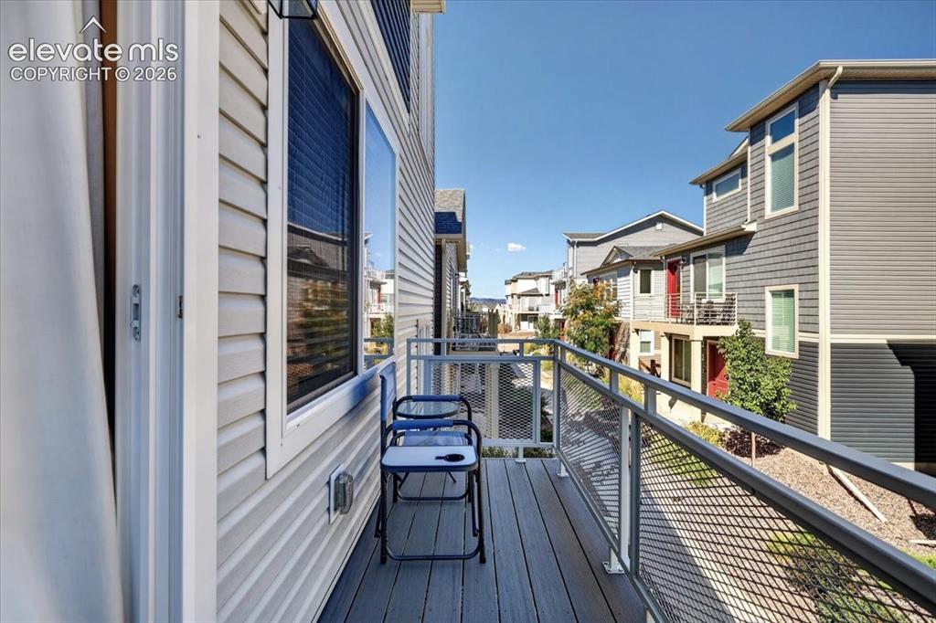 Image 15 of 48: Balcony