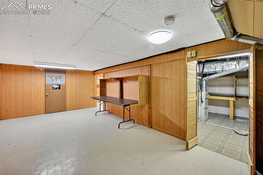 Image 32 of 36: Basement