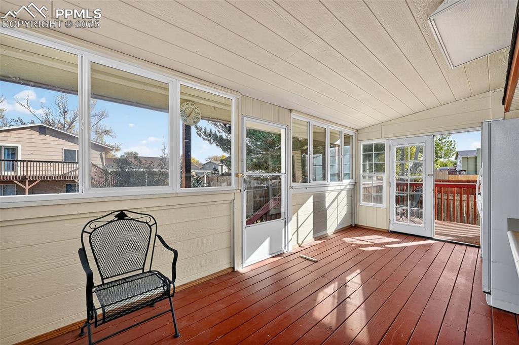 Image 36 of 36: Sun Room