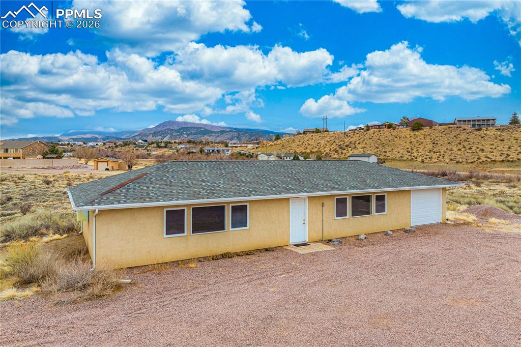 Image 24 of 33: Front of Structure