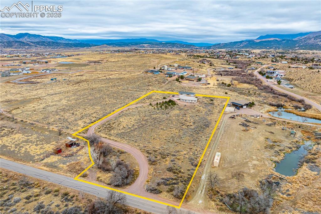 Image 31 of 33: Aerial View