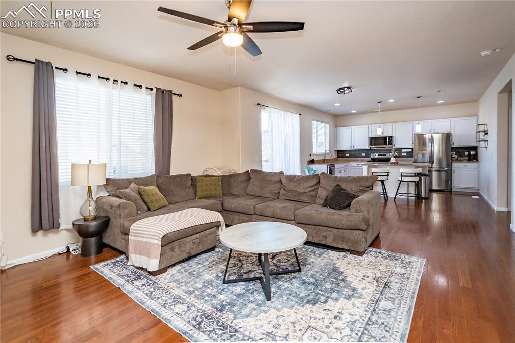 Image 6 of 39: Living Room