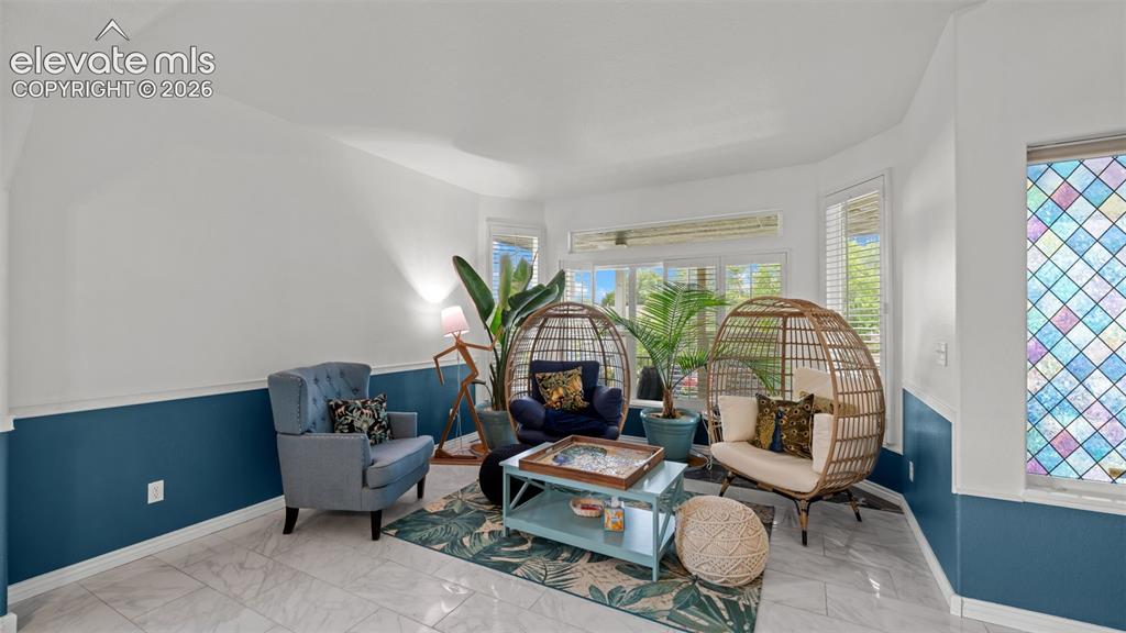 Image 6 of 47: Sitting Room