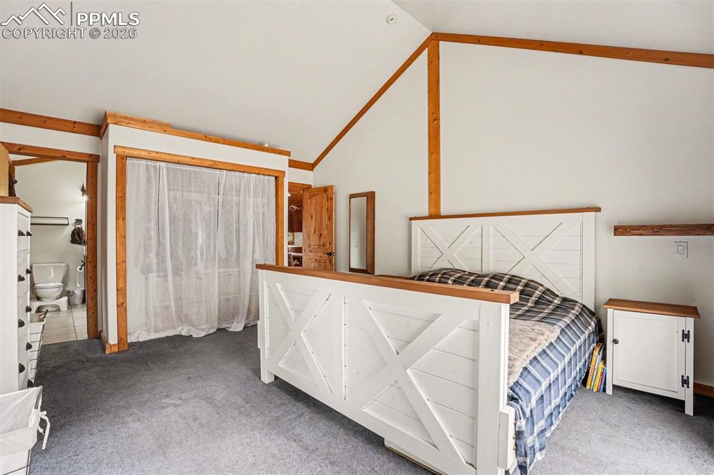 Image 11 of 28: Bedroom