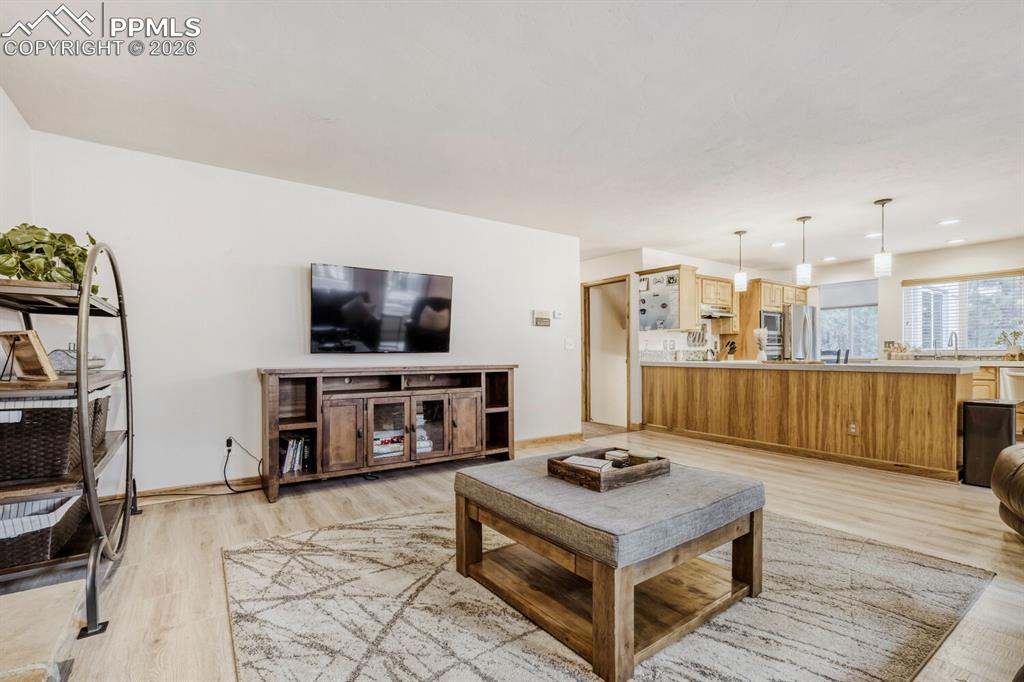 Image 12 of 32: Living Room