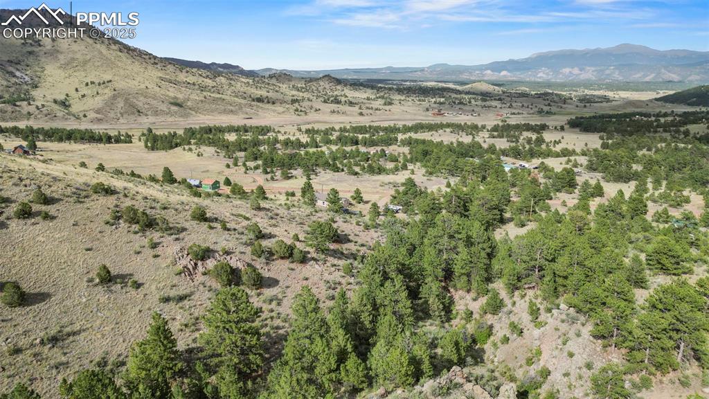 Image 27 of 27: View