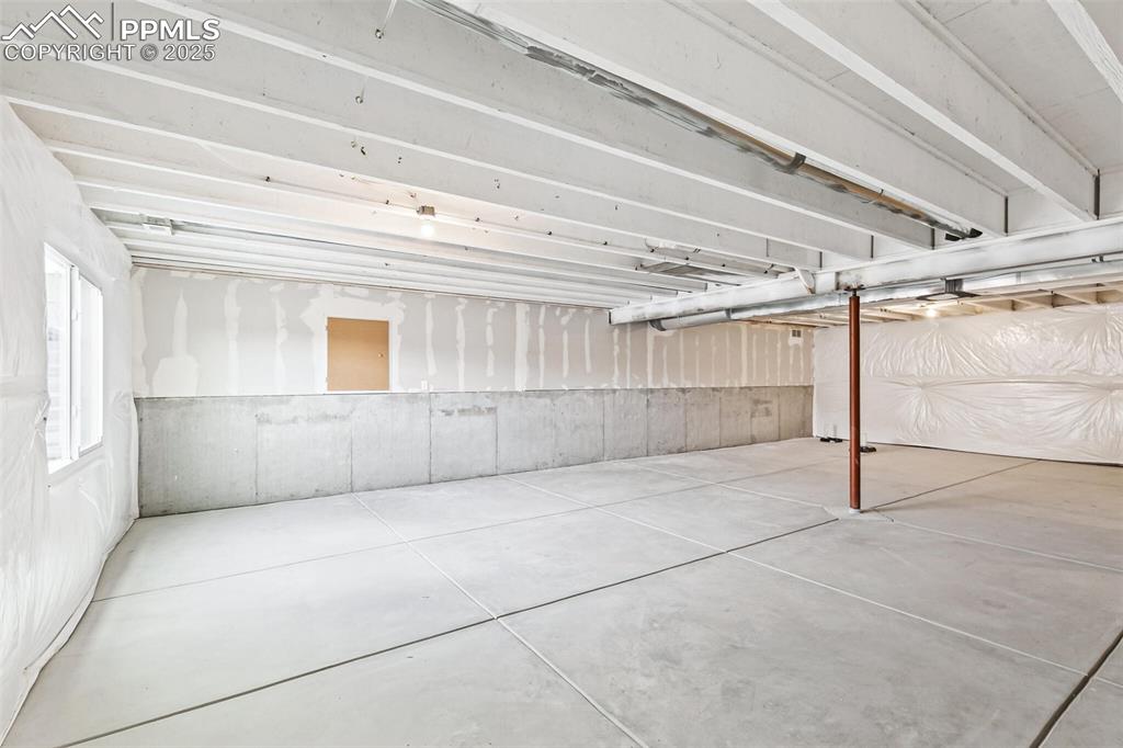 Image 29 of 35: Basement