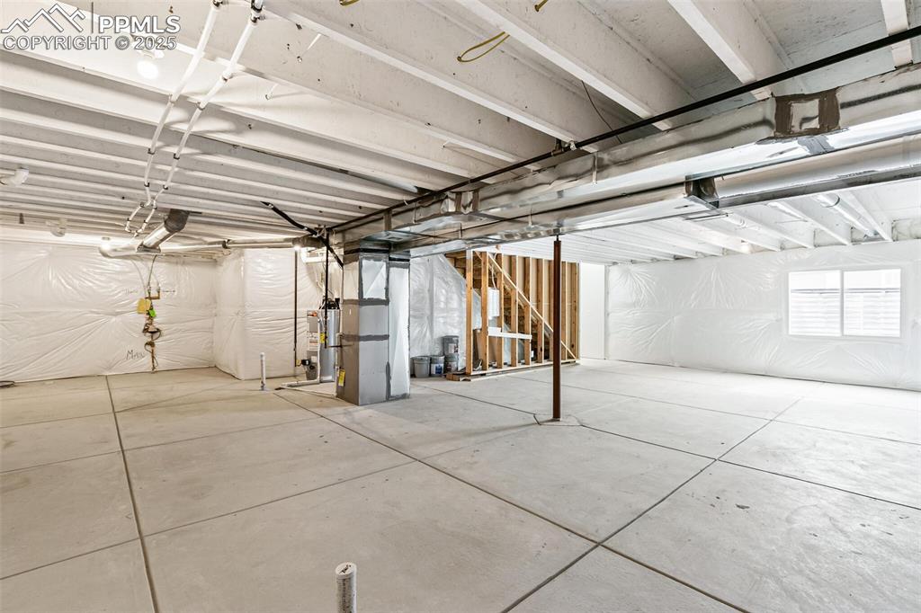 Image 30 of 35: Basement