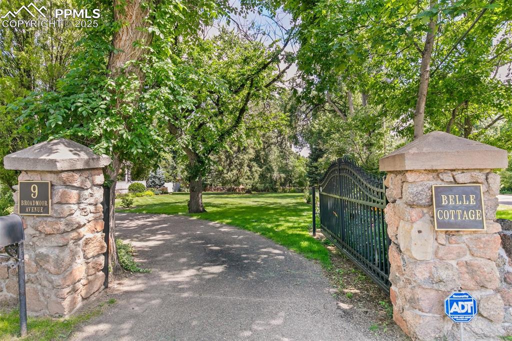 Image 2 of 47: Electric gated Entry