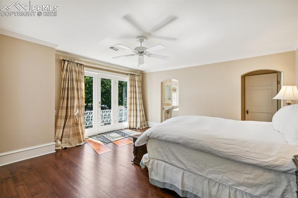 Image 24 of 47: Master Bedroom