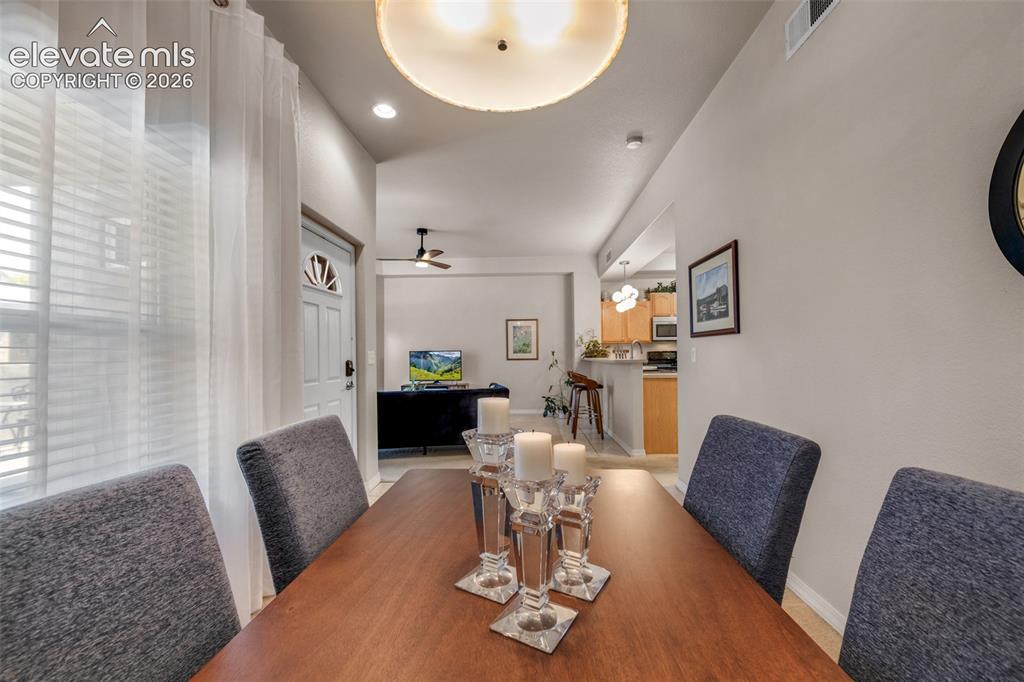 Image 5 of 32: Vaulted ceilings with recessed lighting