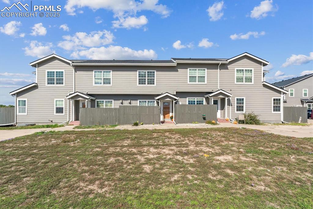 Image 3 of 25: Front of Structure