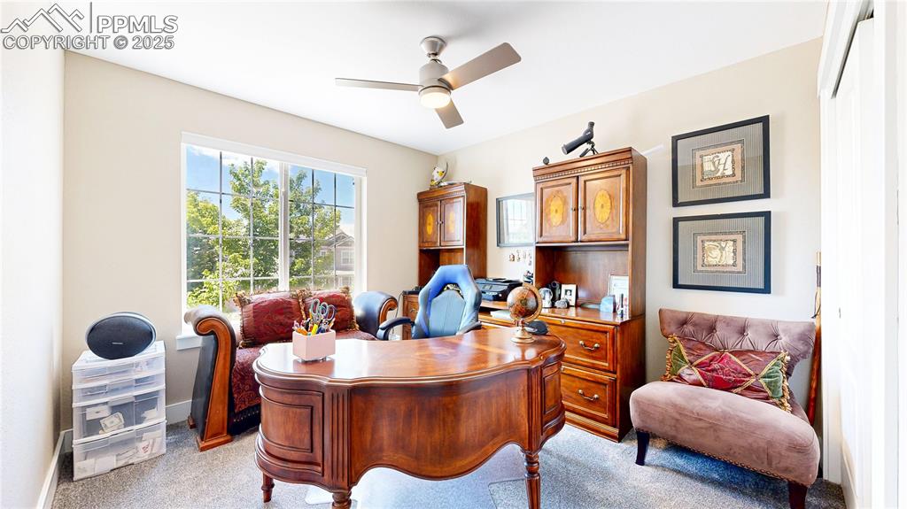 Image 27 of 48: Bedroom