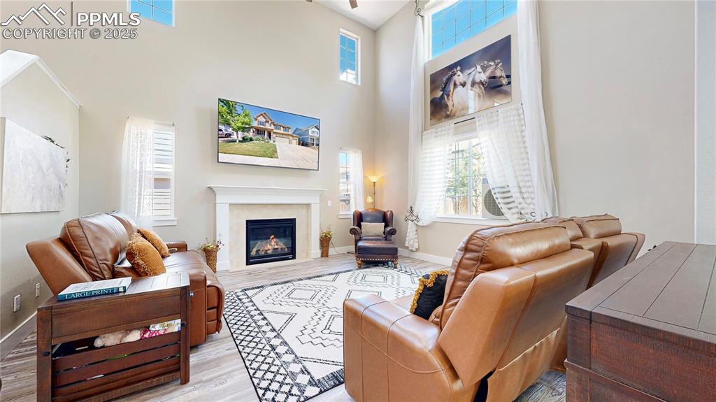 Image 3 of 48: Living Room