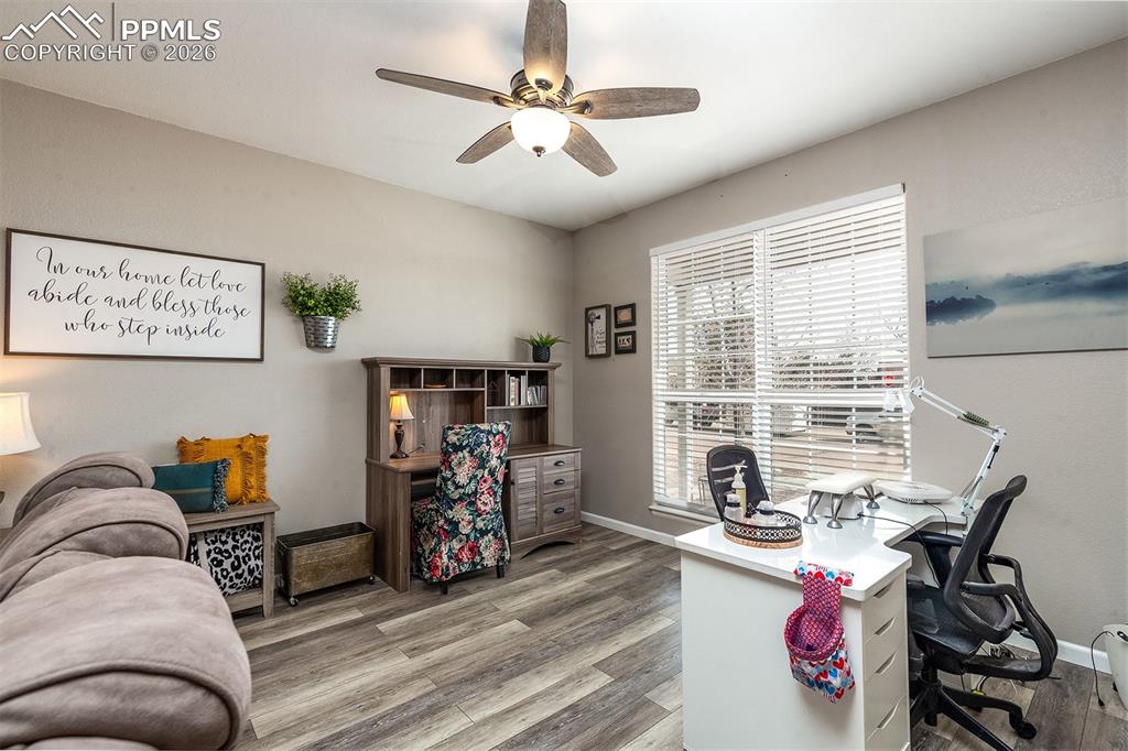 Image 8 of 34: Office space with eastern exposure.