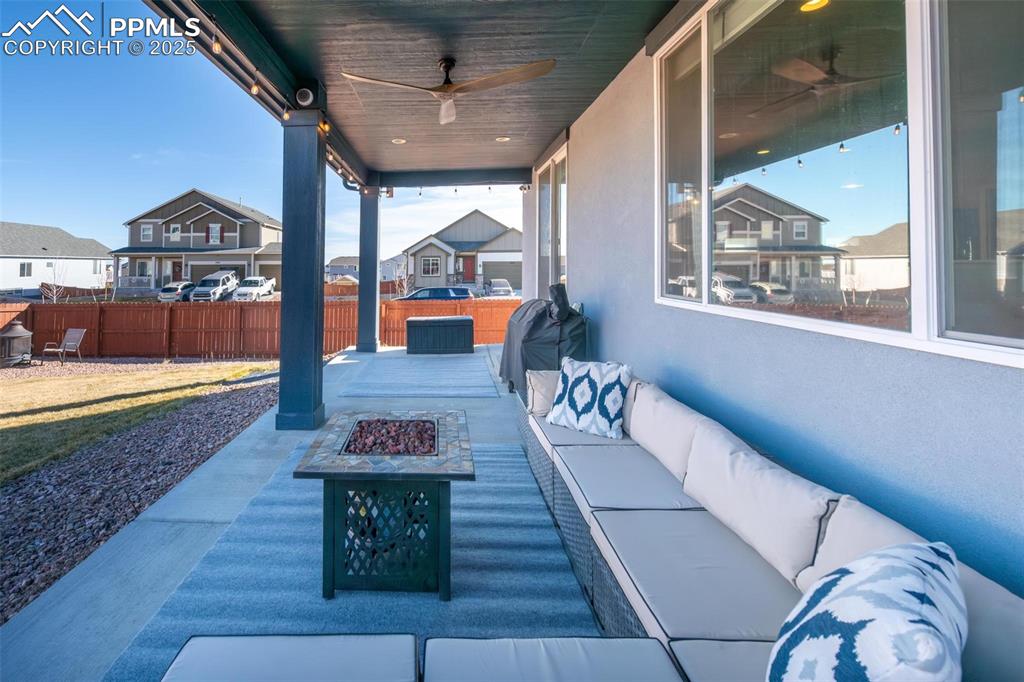 Image 37 of 50: Patio