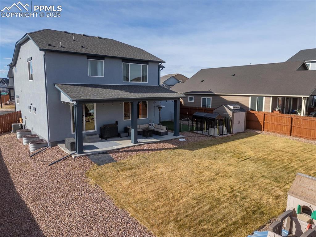 Image 40 of 50: Back of Structure