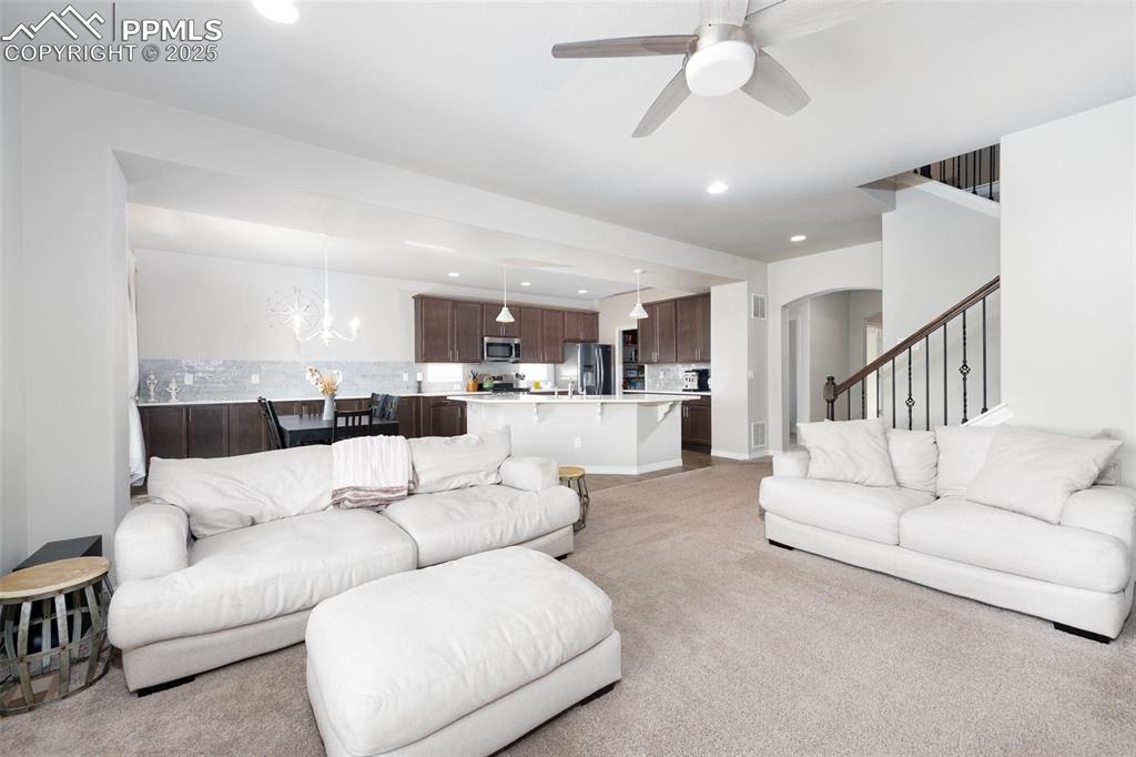 Image 9 of 50: Living Room