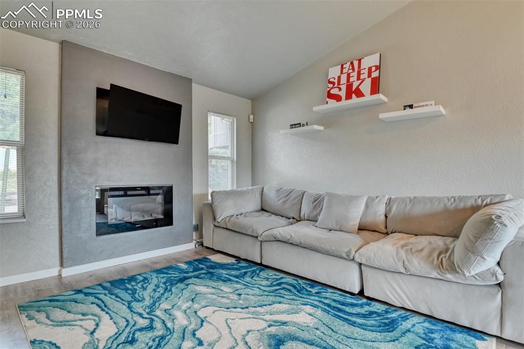 Image 3 of 28: Living Room