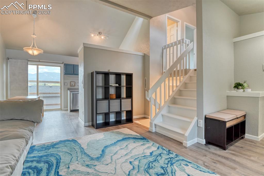 Image 4 of 28: Living Room