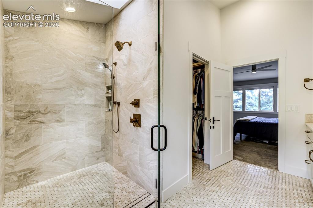 Image 31 of 50: Master Bathroom