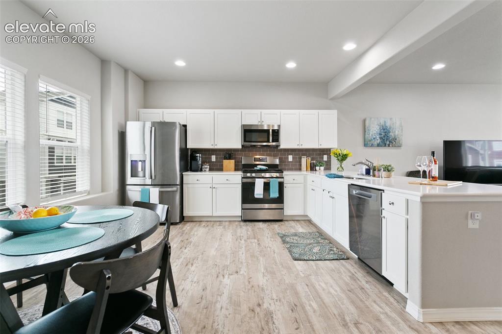 Image 16 of 38: Kitchen