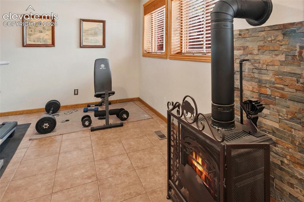 Image 16 of 31: Basement gas stove