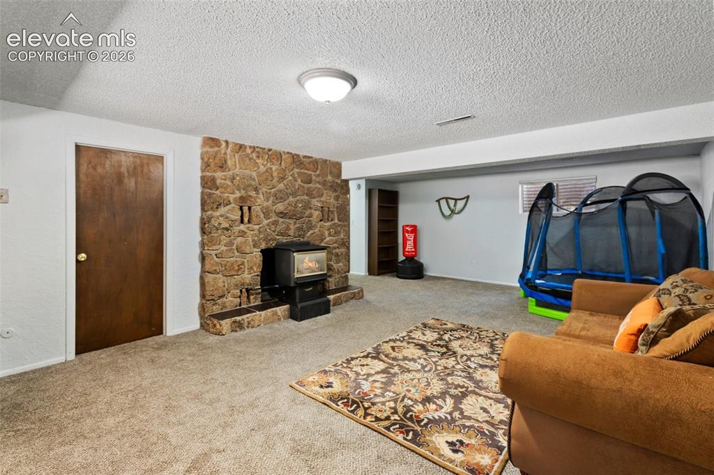Image 24 of 42: Family Room