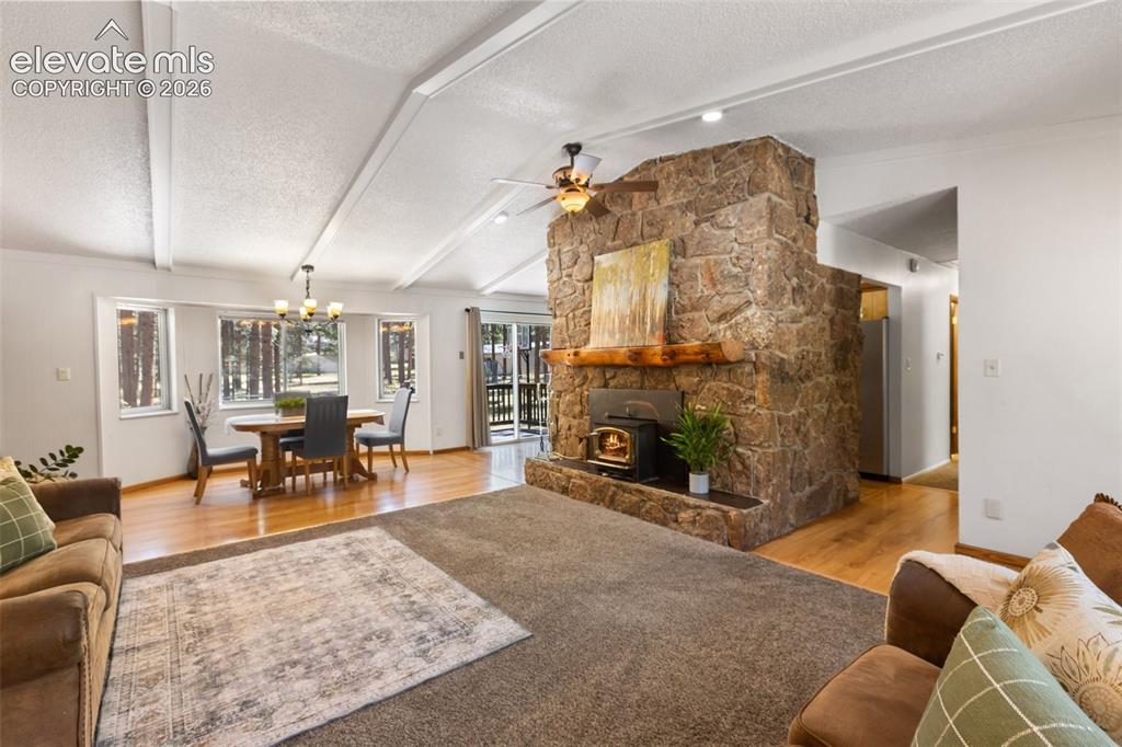 Image 4 of 42: Living Room