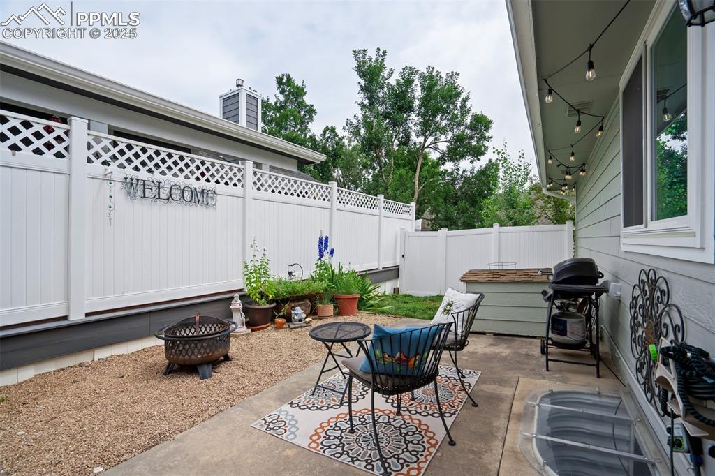 Image 14 of 48: Patio