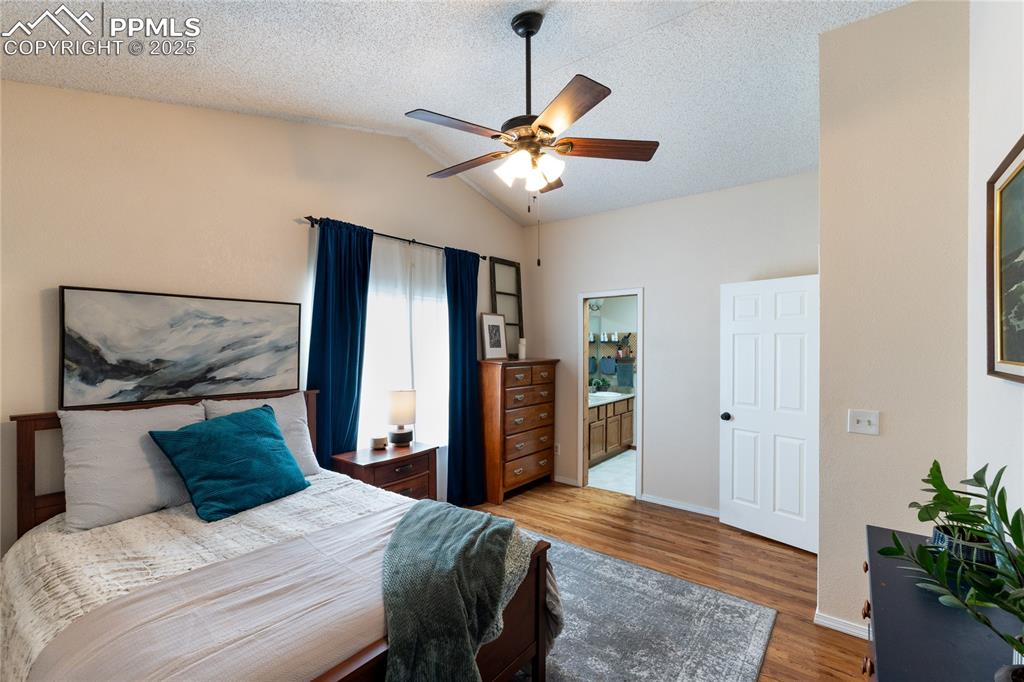 Image 15 of 48: Hardwood Floors