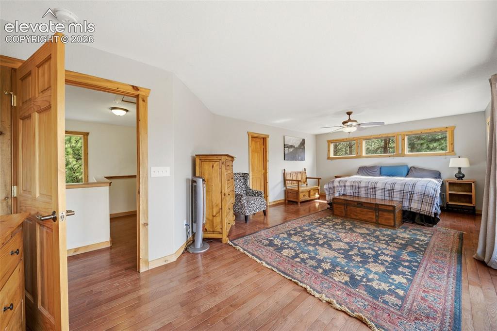 Image 23 of 49: Master Bedroom