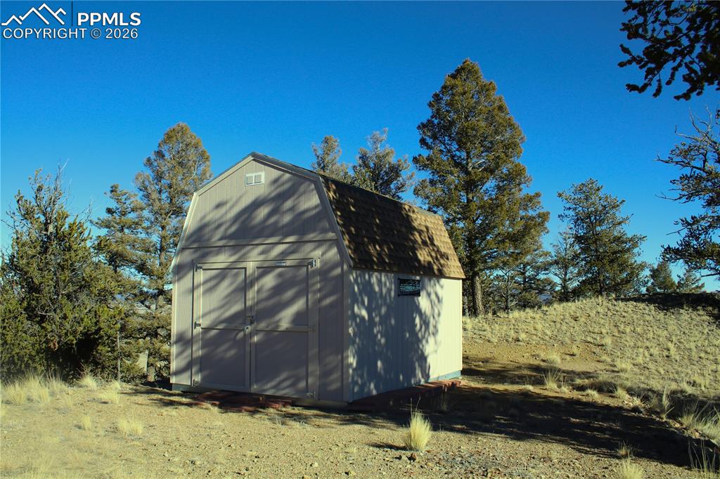 Image 10 of 15: Out Buildings