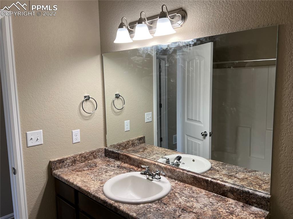 Listing 6683811, Image 14 of 24
