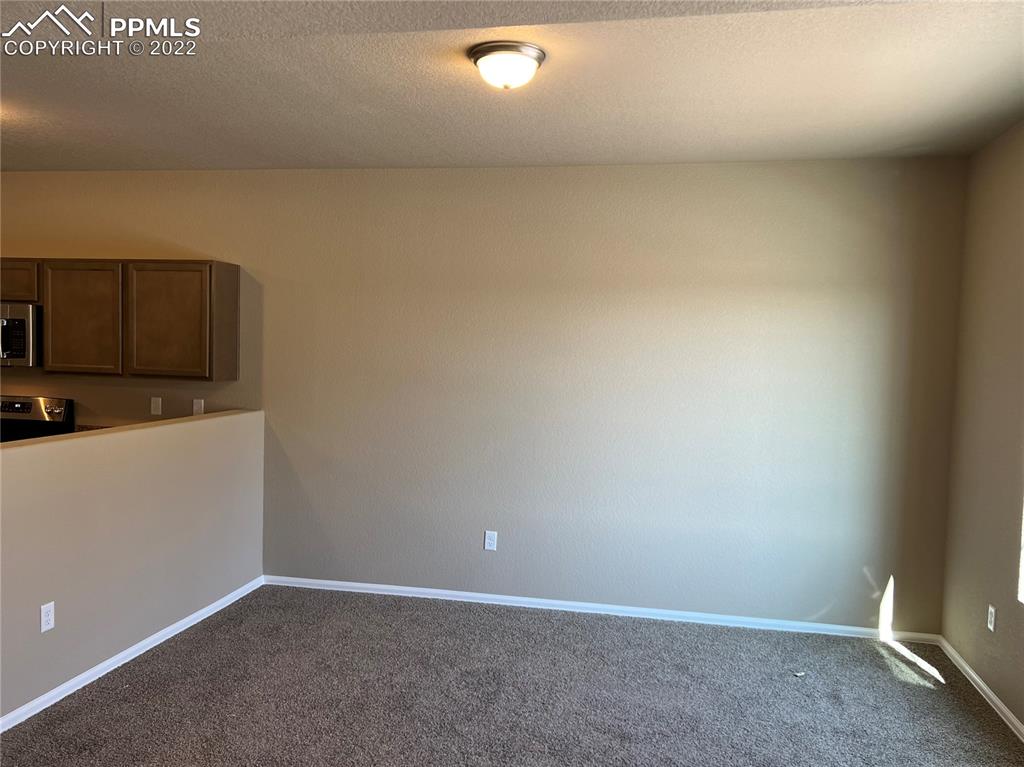 Listing 6683811, Image 5 of 24