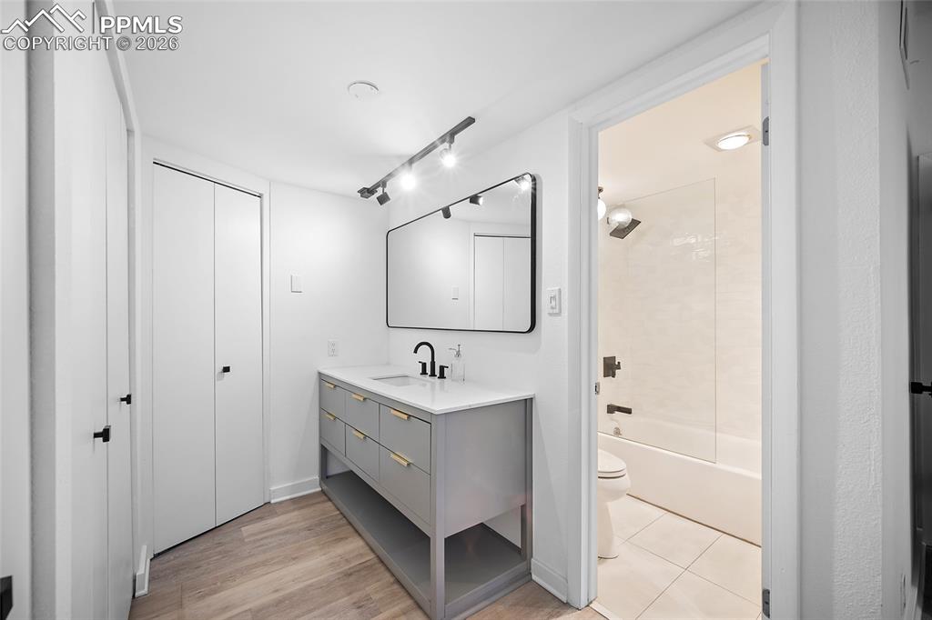 Image 31 of 43: Master Bathroom