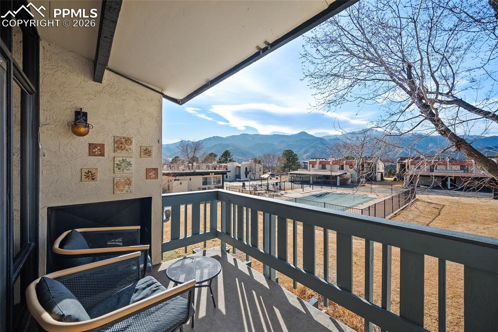 Image 7 of 43: Balcony