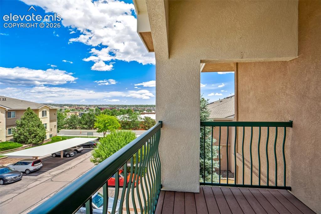 Image 10 of 50: Balcony