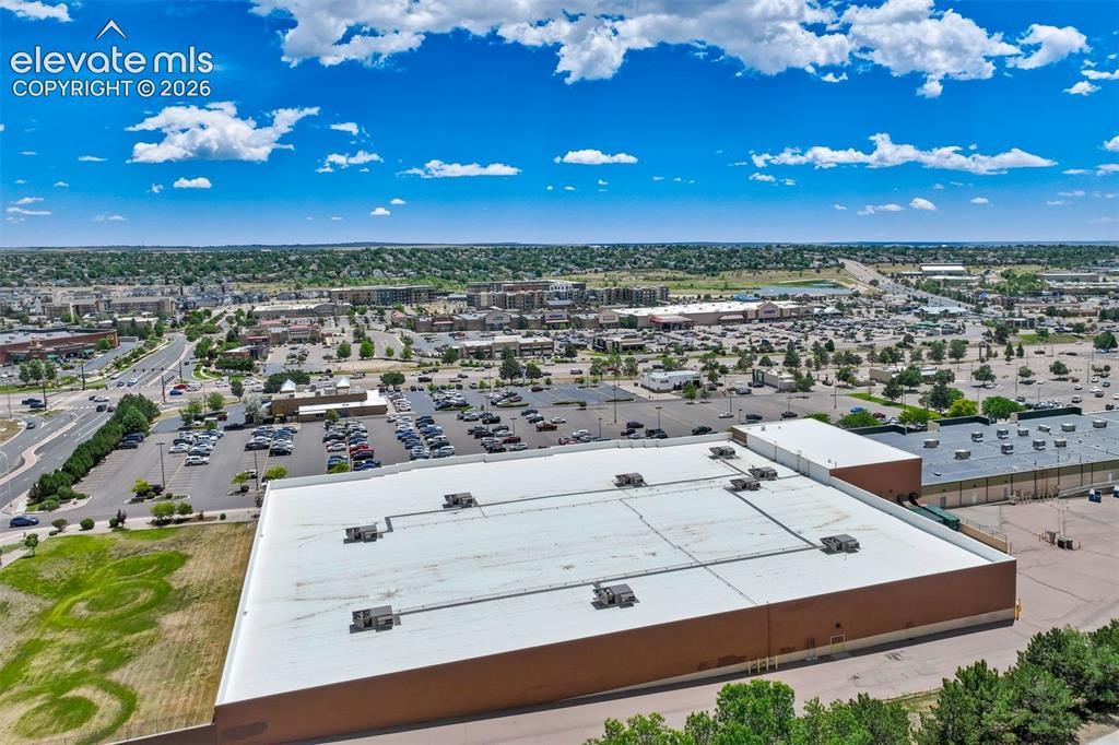 Image 49 of 50: Kohls and the Powers corridor only blocks away!